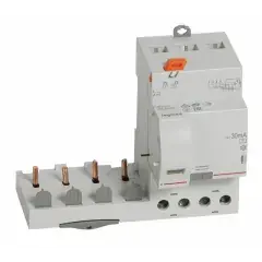 Bloc différentiel adaptable à vis DX³ pour disjoncteur 1 module par pôle 4P 400V type AC 63A 30mA – LEGRAND – 410500 Offre Exclusive