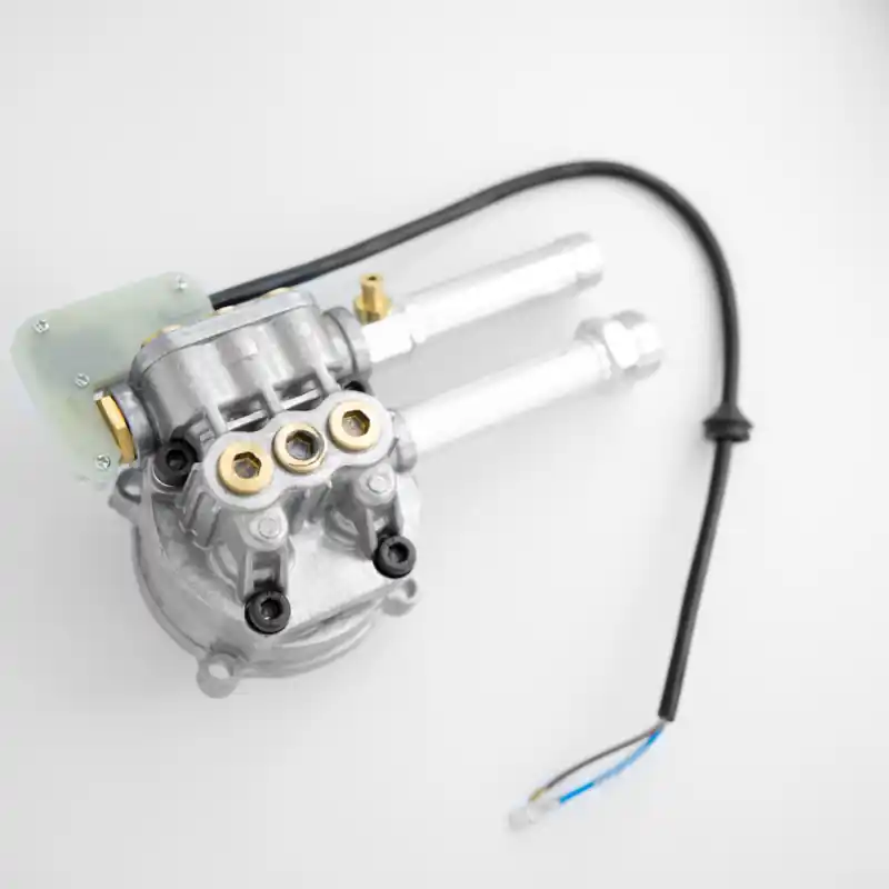Tête complète pour nettoyeur à pression JET320C pour atelier de répourtion Prix Choc