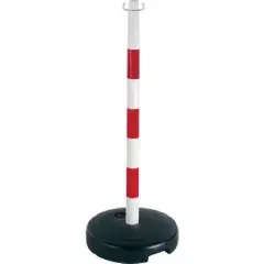 Poteau en PVC rouge et blanc sur socle à lester 9kg – NOVAP – 2001700 Dernière Chance